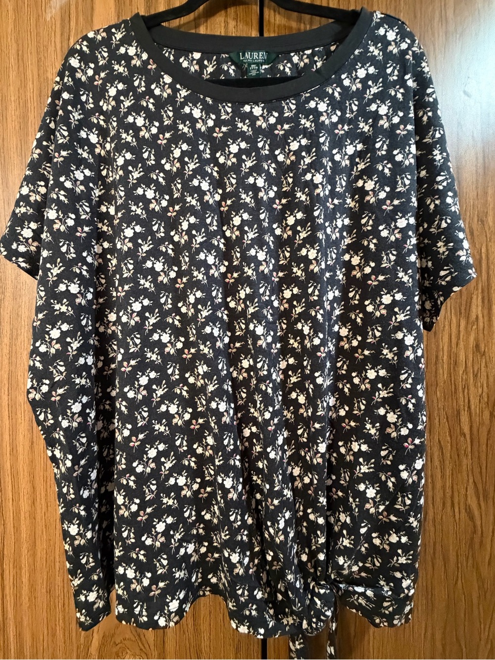 NWT Lauren Ralph Lauren Black Short-Sleeve Floral blouse size 3X